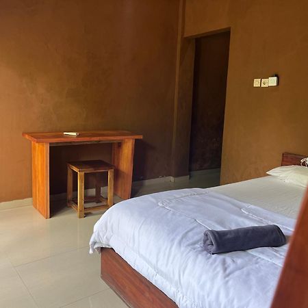 Fullmoon Homestay Kuta  Bagian luar foto