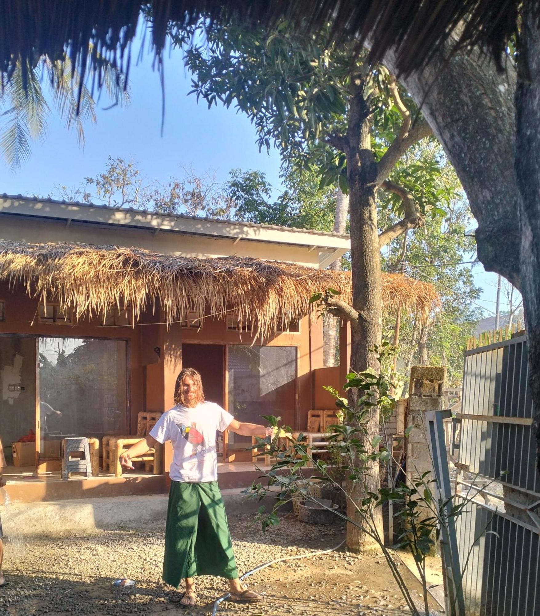 Fullmoon Homestay Kuta  Bagian luar foto