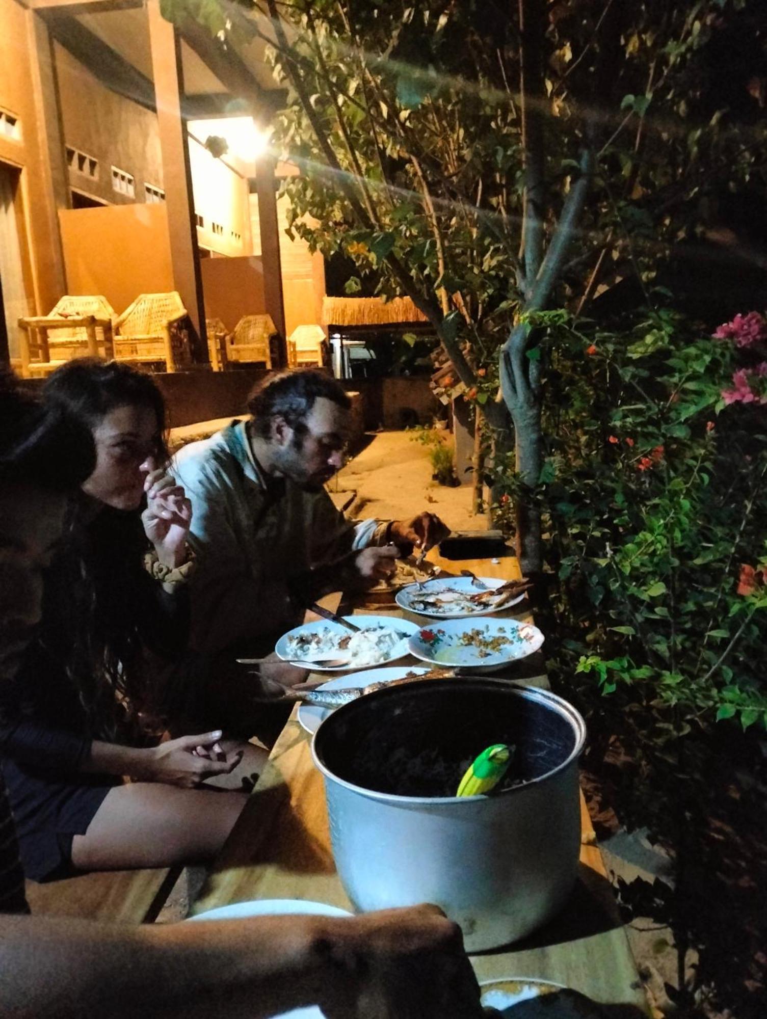 Fullmoon Homestay Kuta  Bagian luar foto