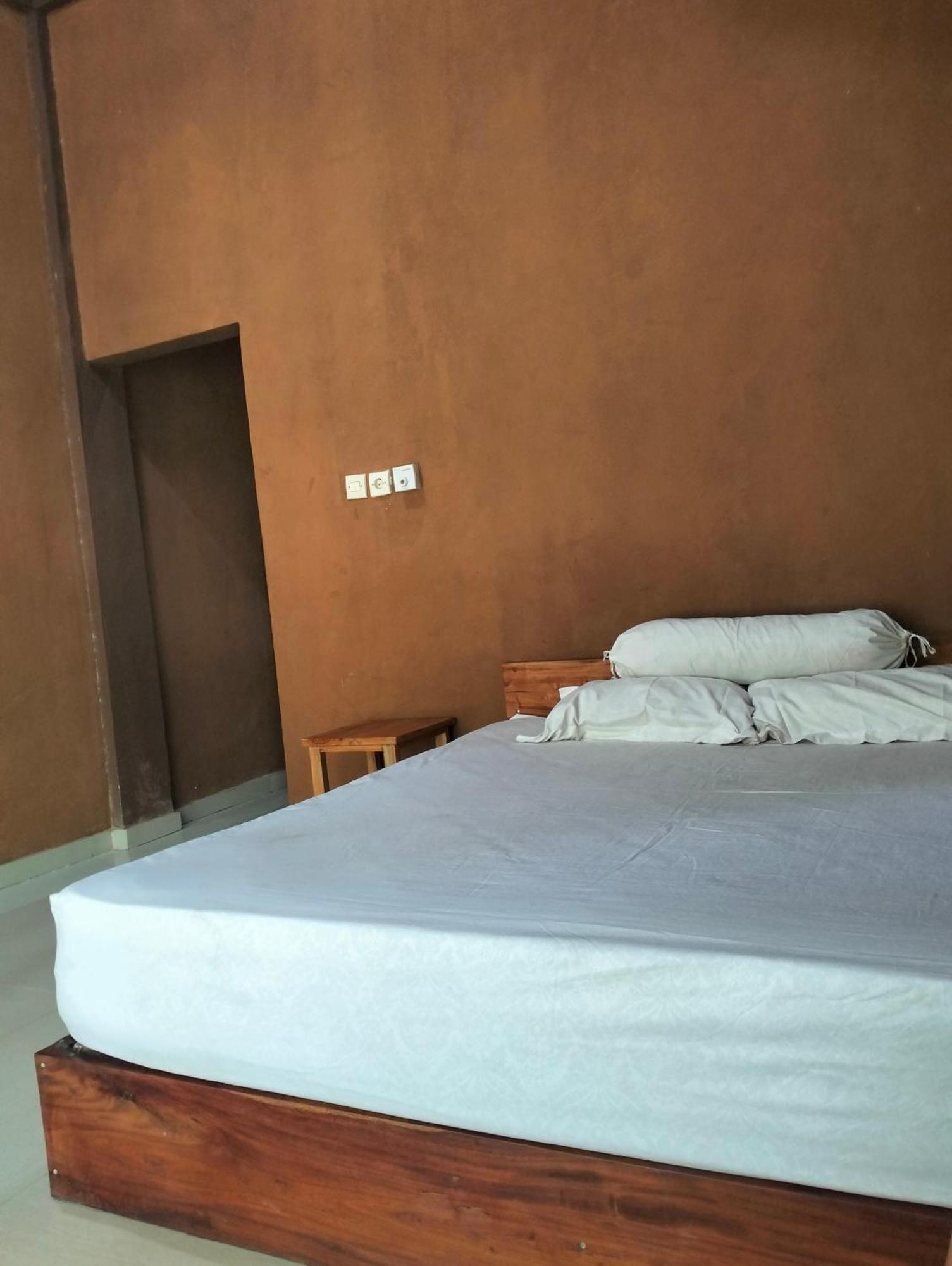 Fullmoon Homestay Kuta  Bagian luar foto