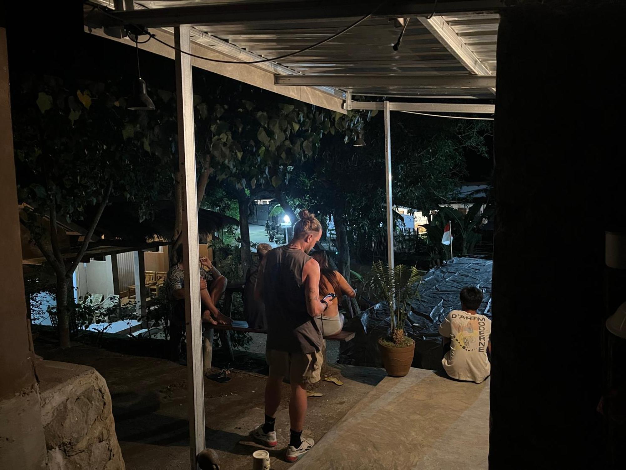 Fullmoon Homestay Kuta  Bagian luar foto